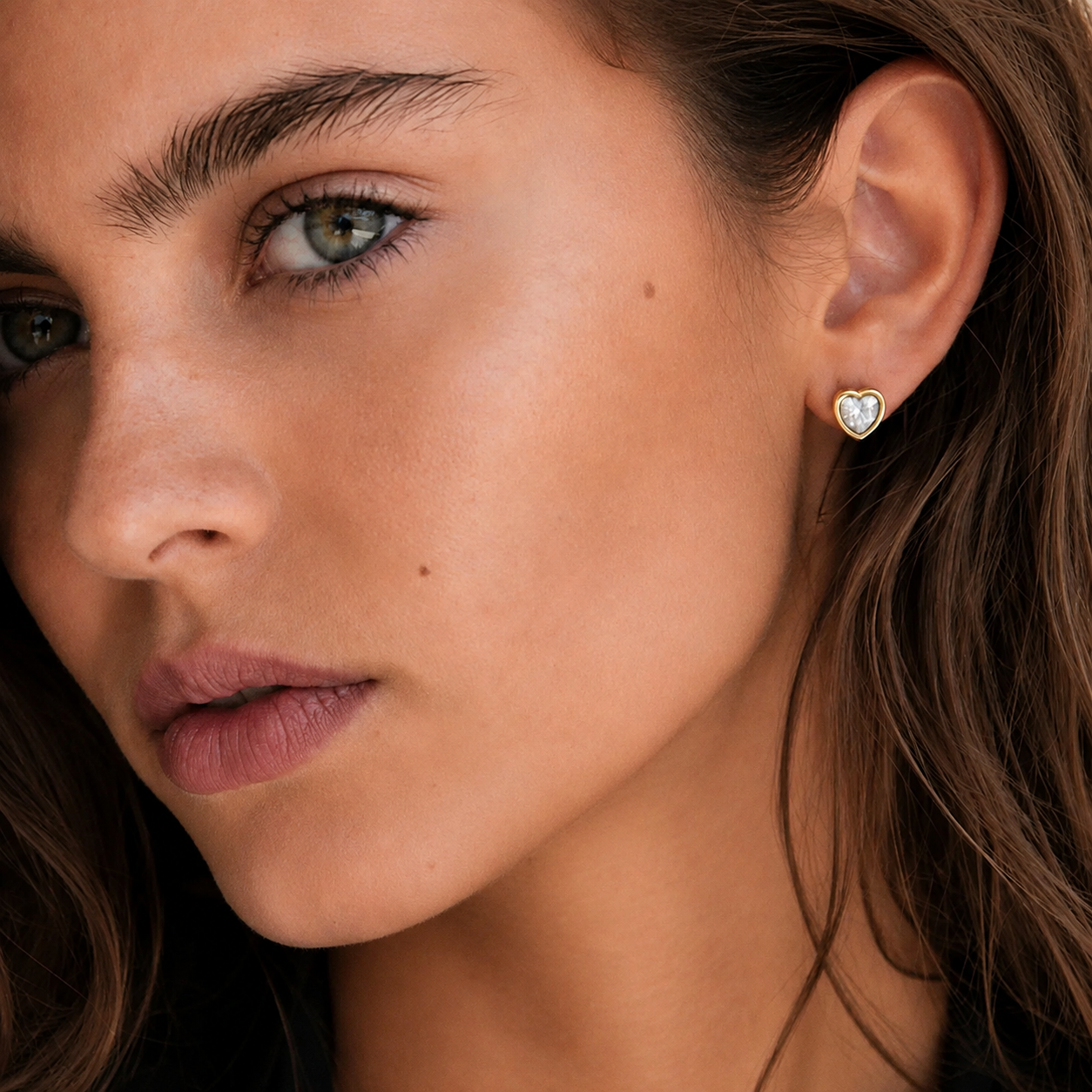Luna Studs
