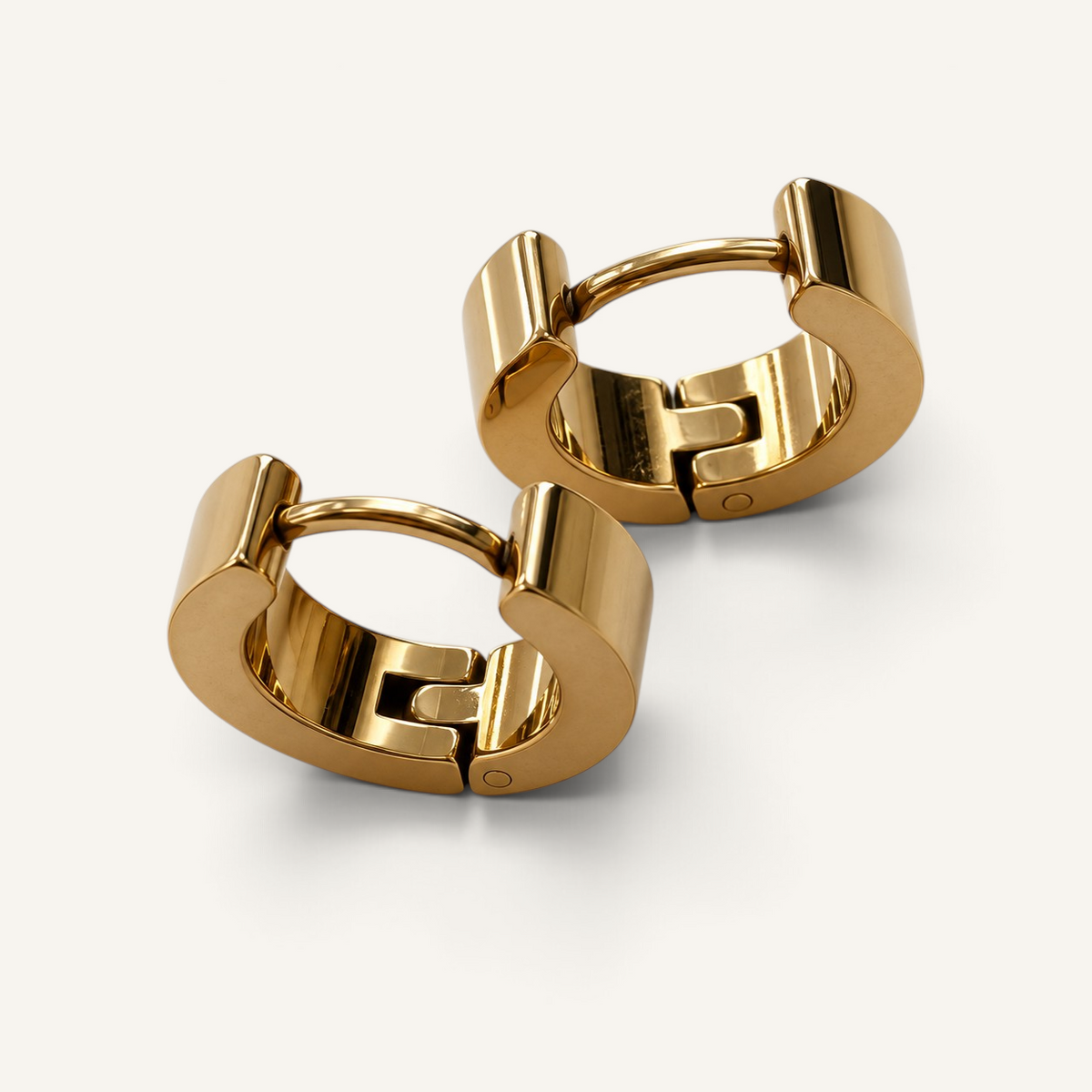 Cleo Hoops