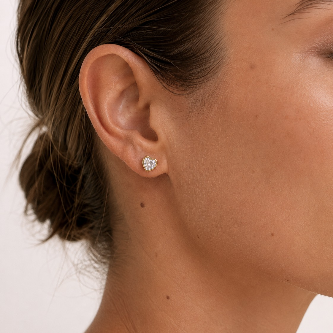 Luna Studs